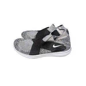 Nike Free RN Motion Flyknit Running Shoes Oreo Black Gray 880846-001 Women’s 7.5